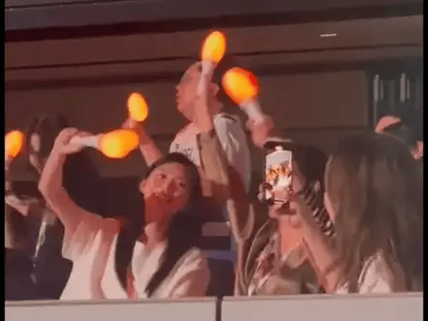 按月配资开户 奚梦瑶和婆婆看周杰伦演唱会 有说有笑关系超好